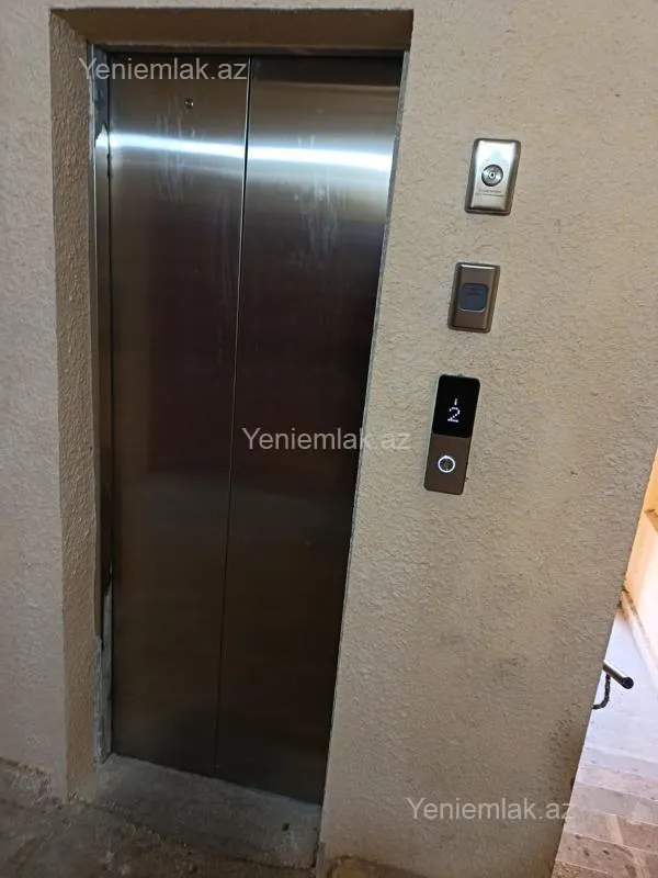 Satılır 2 otaqlı köhnə tikili 51 m²