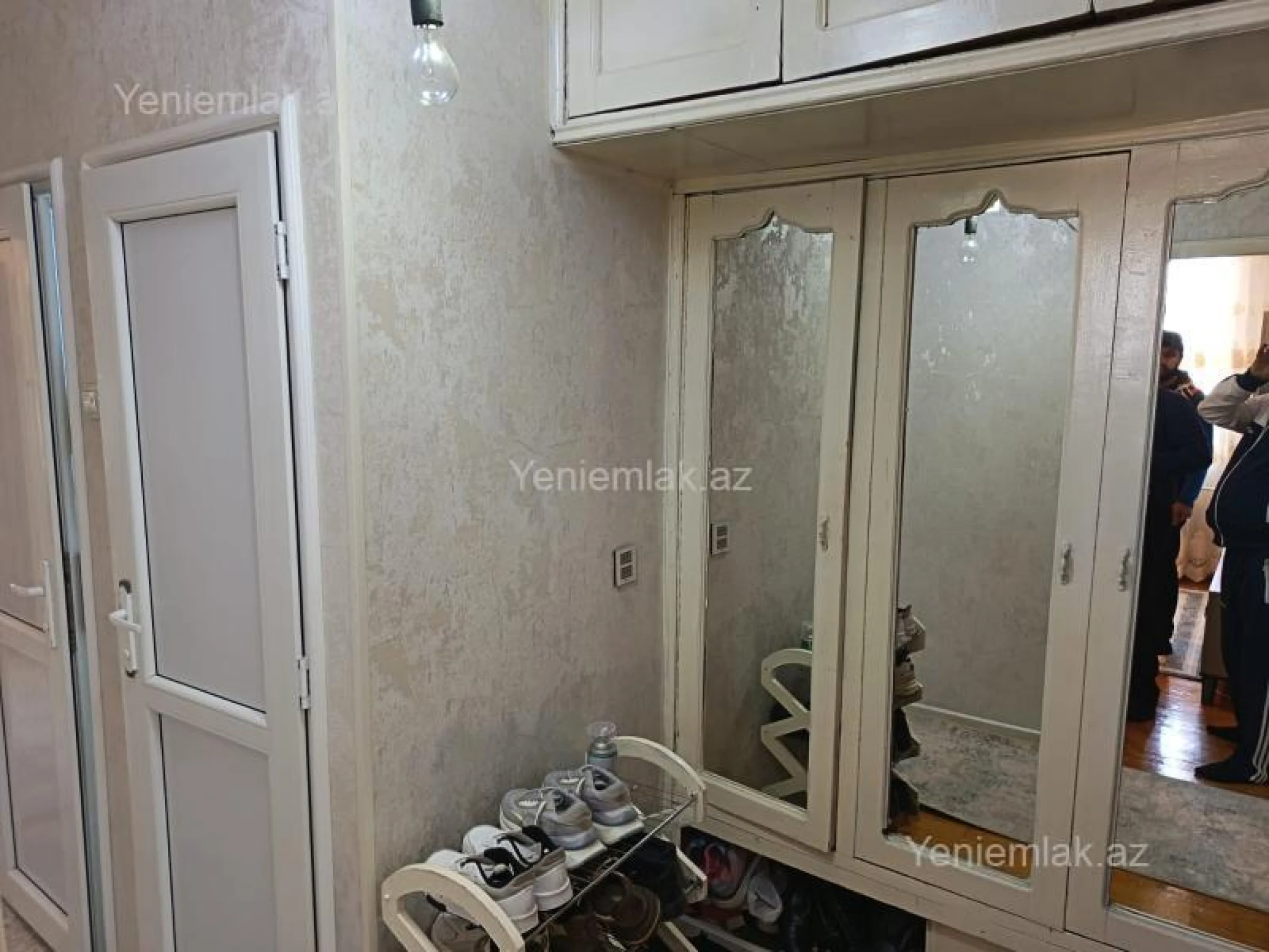 Satılır 2 otaqlı köhnə tikili 51 m²
