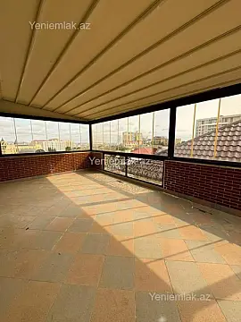 Satılır 8 otaqlı həyət evi 650 m²