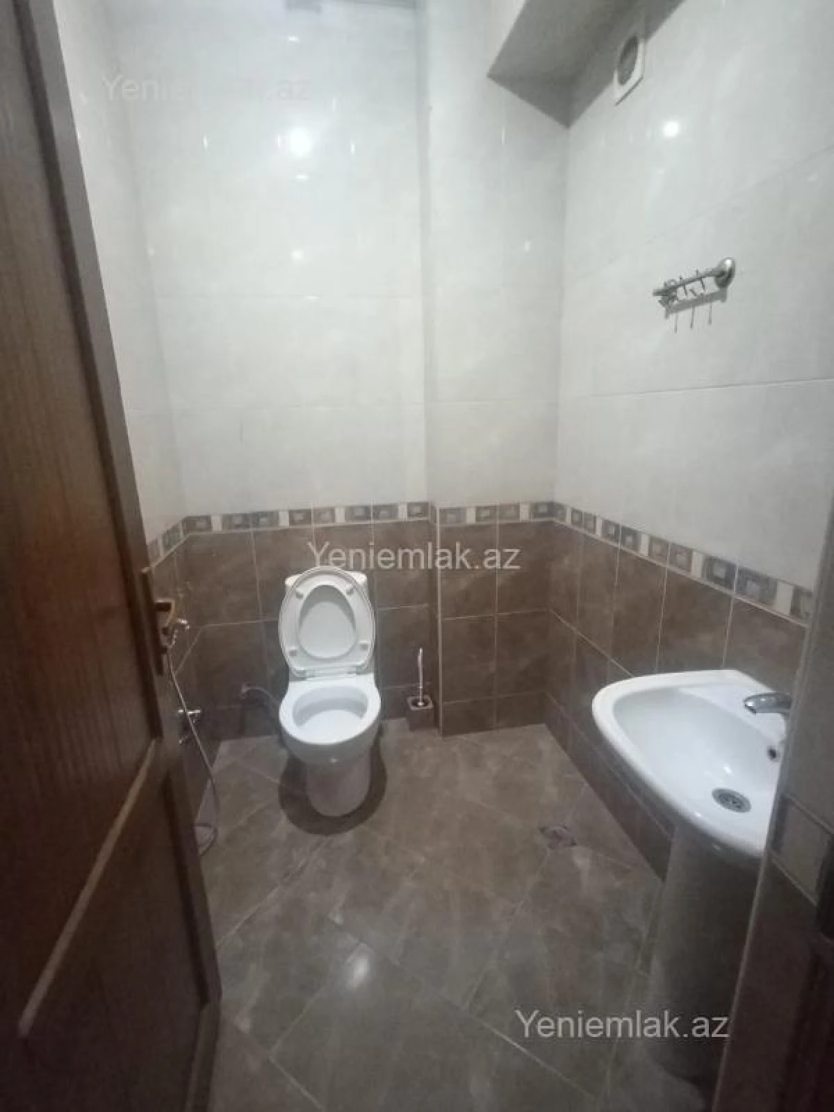 Satılır 2 otaqlı yeni tikili 97 m²