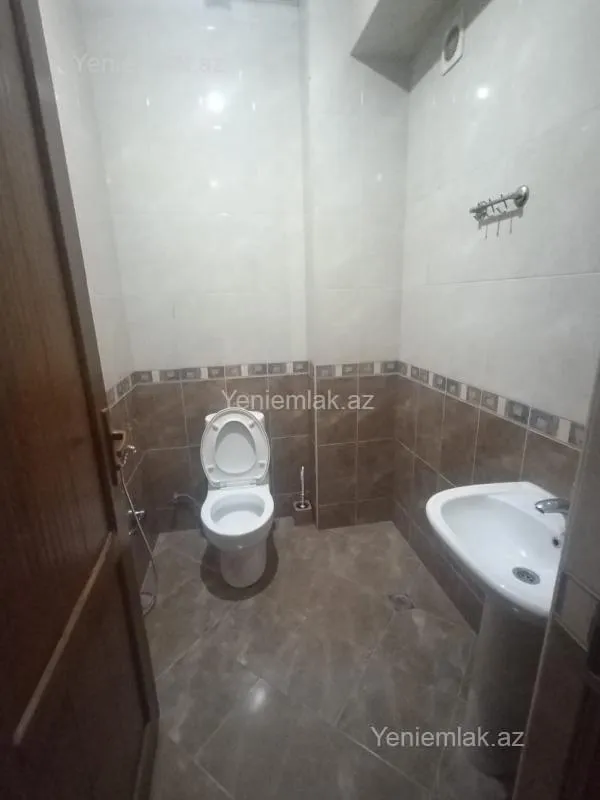 Satılır 2 otaqlı yeni tikili 97 m²
