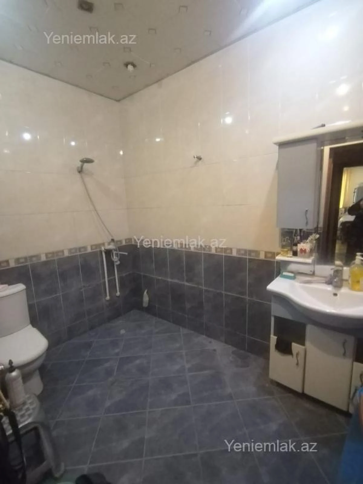 Satılır 2 otaqlı yeni tikili 97 m²