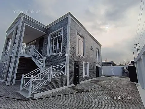 Satılır 6 otaqlı həyət evi 306 m² — Xırdalan 6 otaq 306.00 m²