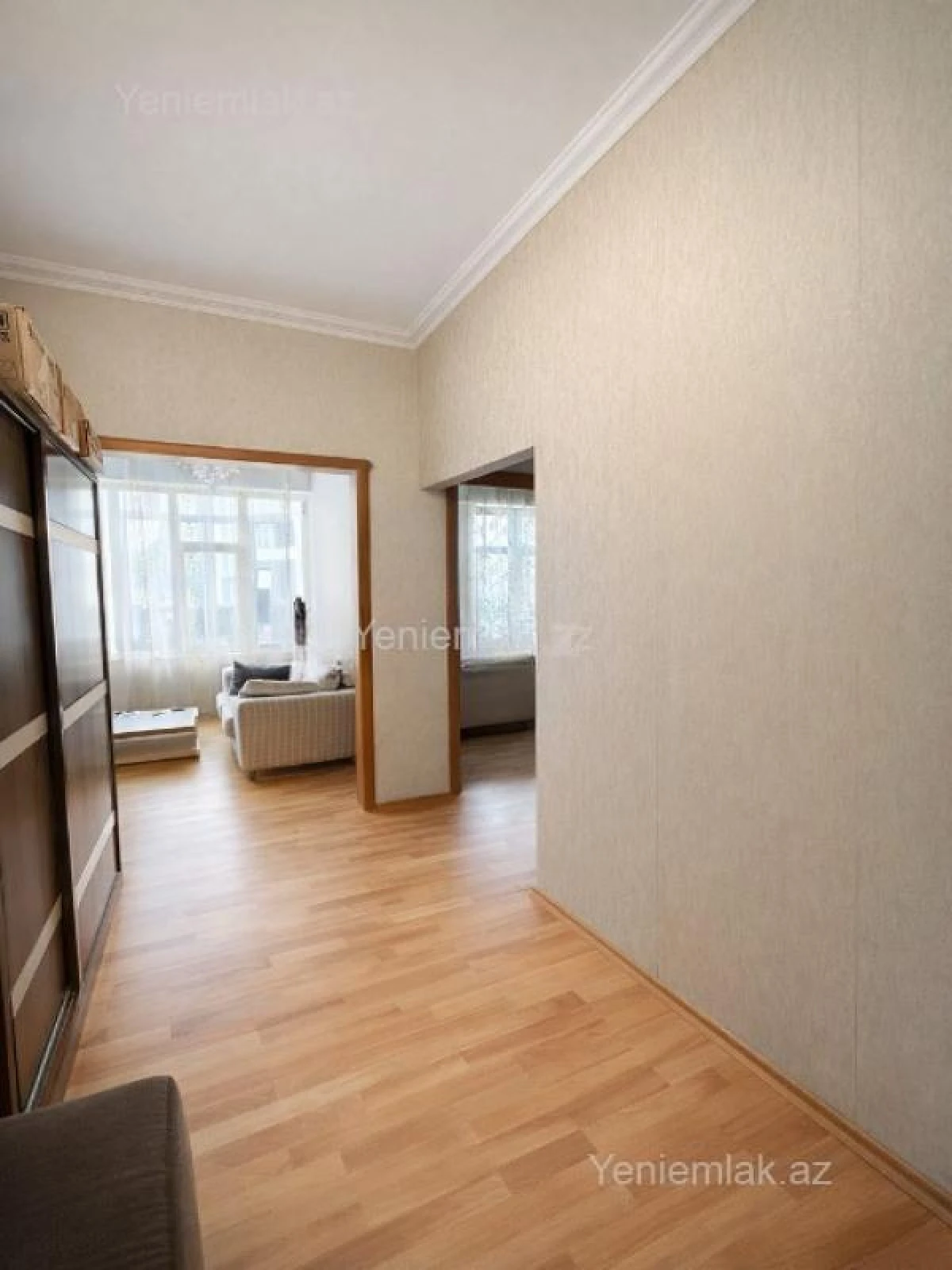 Satılır 2 otaqlı yeni tikili 73 m²