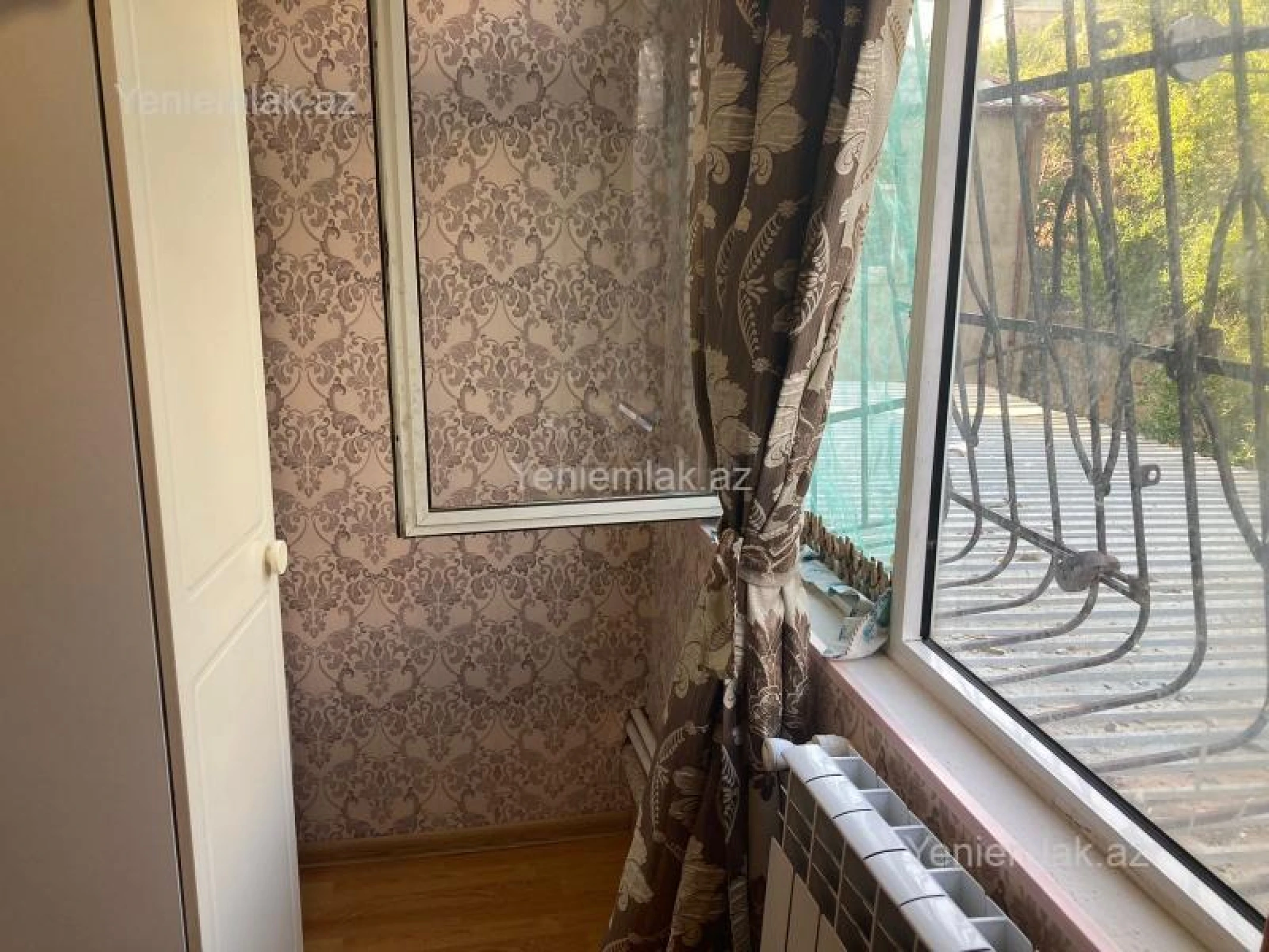 Satılır 3 otaqlı köhnə tikili 65 m²