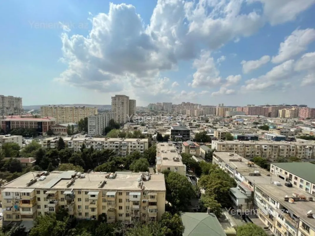 Satılır 3 otaqlı yeni tikili 110 m²