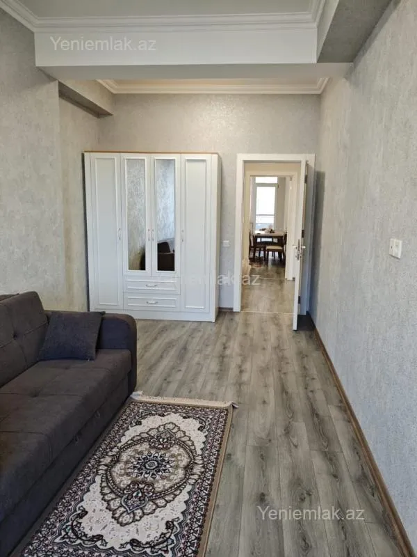Satılır 3 otaqlı yeni tikili 88 m²