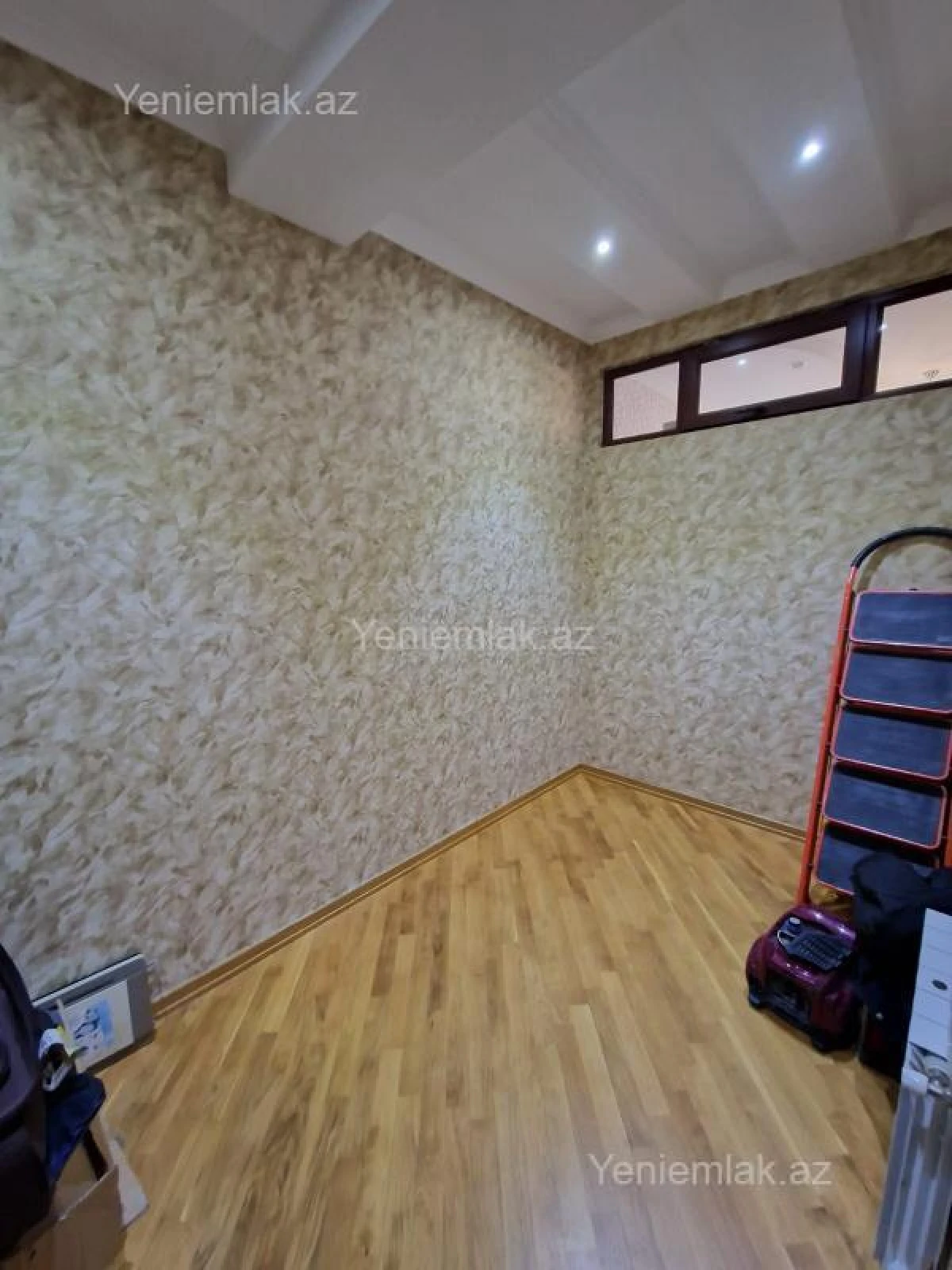 Satılır 3 otaqlı yeni tikili 103 m²