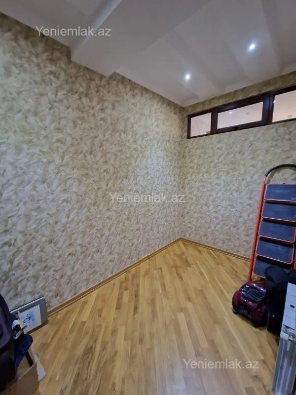 Satılır 3 otaqlı yeni tikili 103 m²