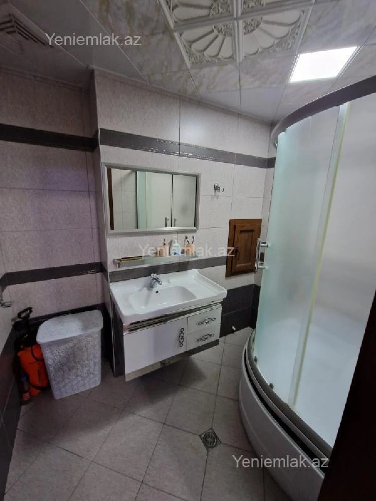 Satılır 3 otaqlı yeni tikili 103 m²