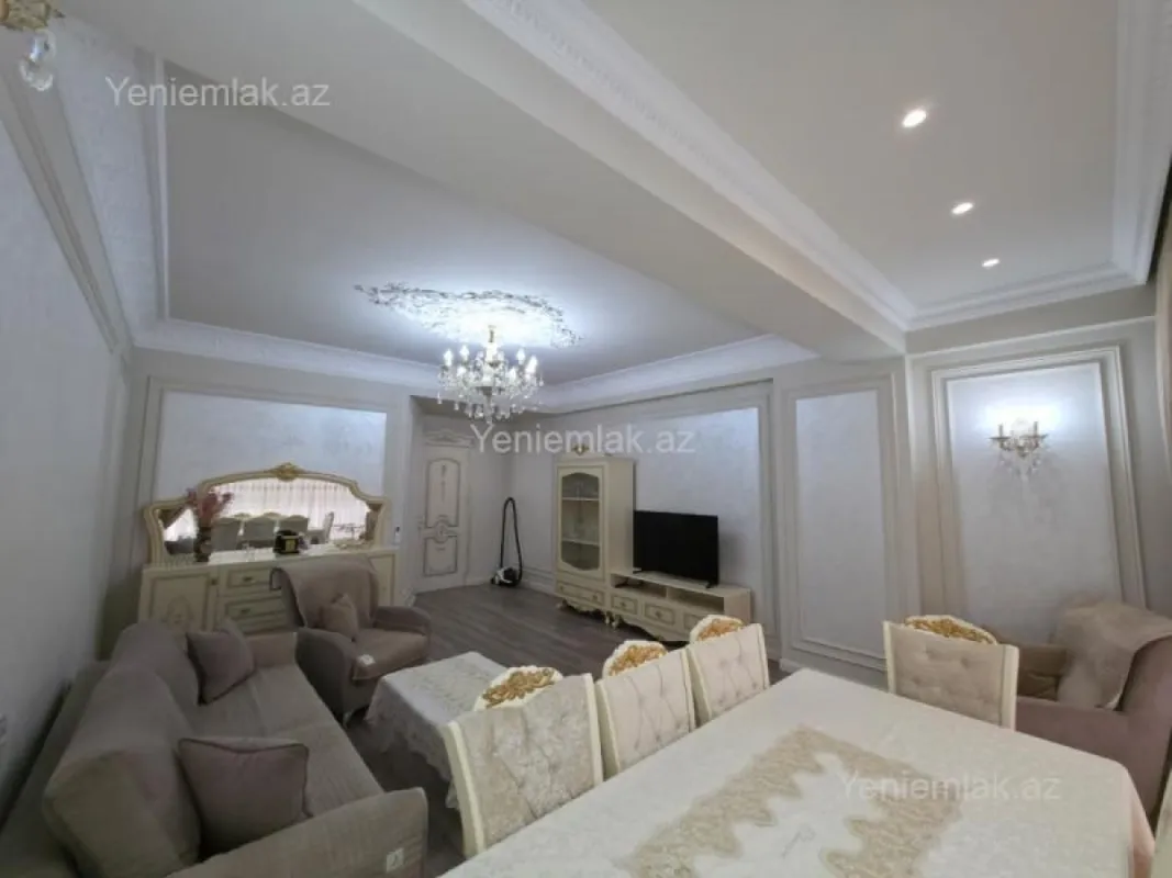 Satılır 3 otaqlı yeni tikili 120 m²