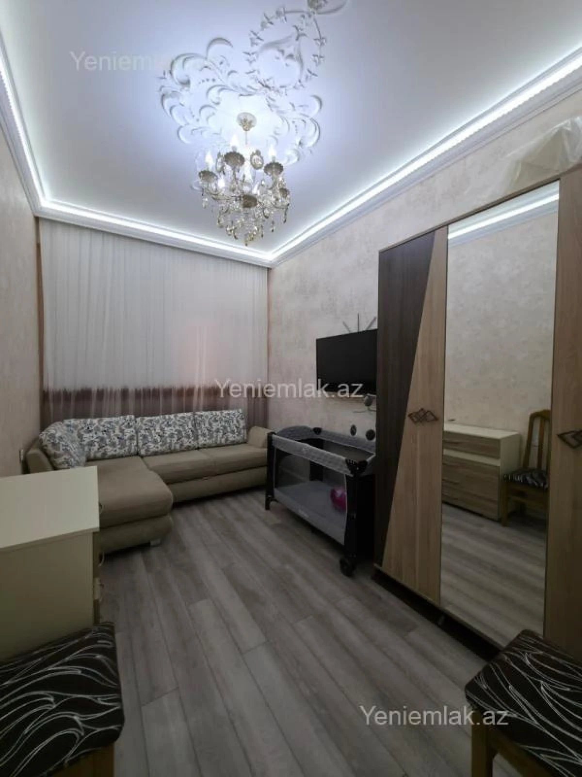 Satılır 3 otaqlı yeni tikili 120 m²