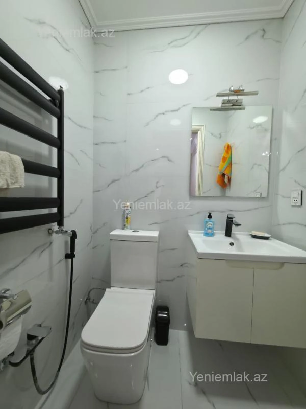 Satılır 3 otaqlı yeni tikili 120 m²