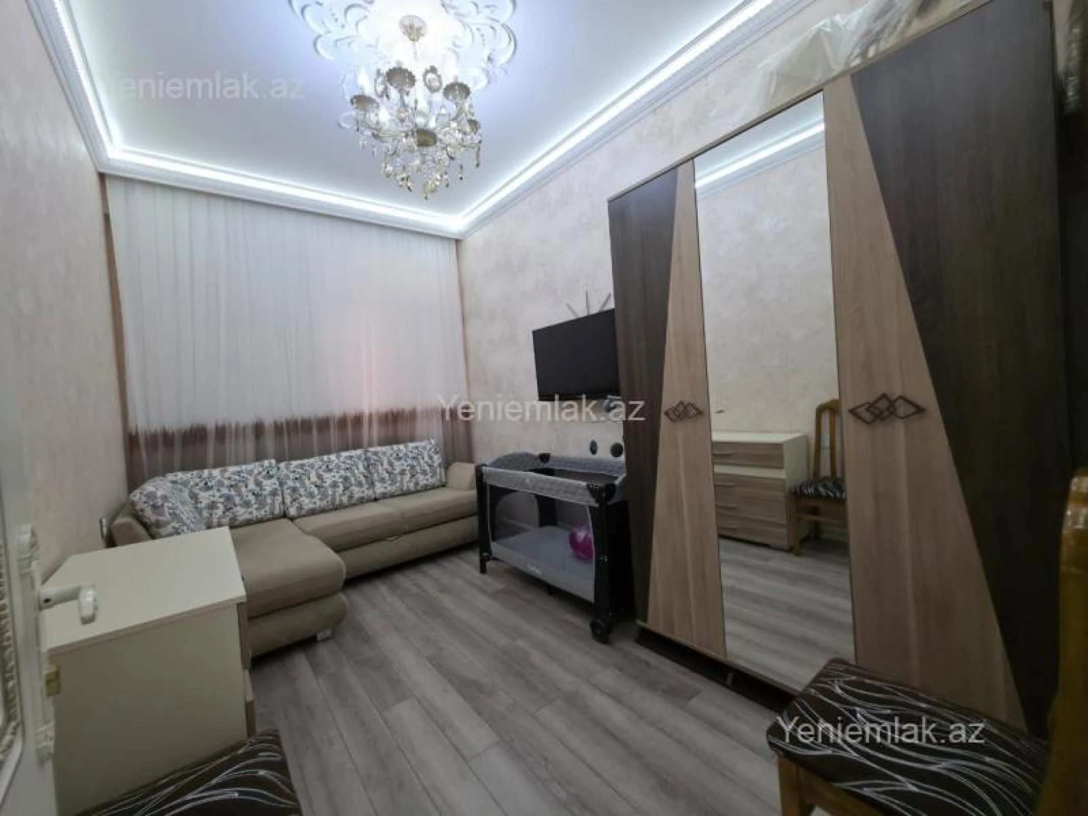Satılır 3 otaqlı yeni tikili 120 m²