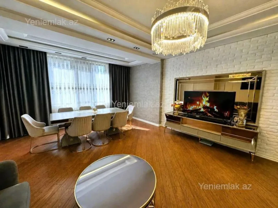 Satılır 3 otaqlı yeni tikili 125 m²