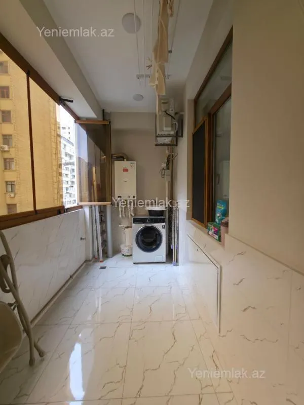 Satılır 3 otaqlı yeni tikili 120 m²