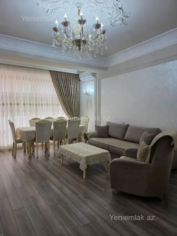 Satılır 3 otaqlı yeni tikili 120 m²