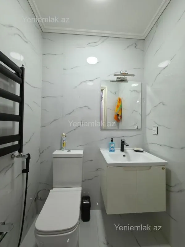 Satılır 3 otaqlı yeni tikili 120 m²
