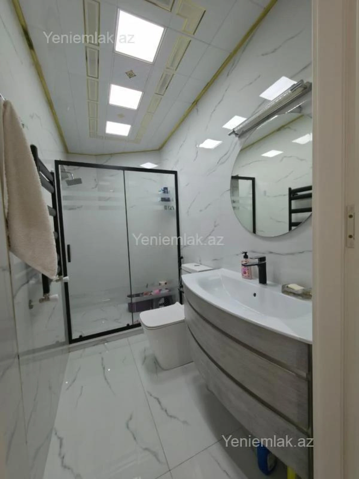 Satılır 3 otaqlı yeni tikili 120 m²
