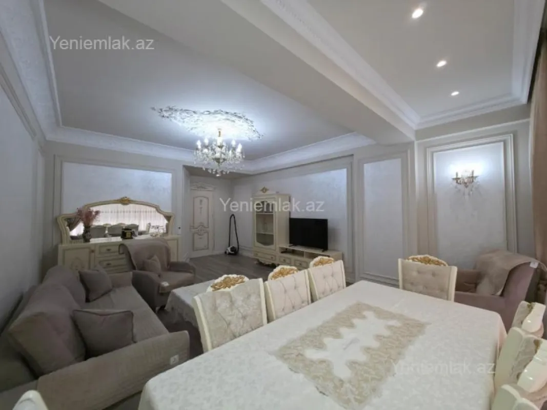 Satılır 3 otaqlı yeni tikili 120 m²