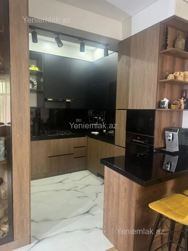 Satılır 3 otaqlı yeni tikili 105 m²