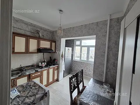 Satılır 2 otaqlı köhnə tikili 65 m²