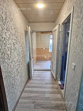 Satılır 2 otaqlı köhnə tikili 55 m²