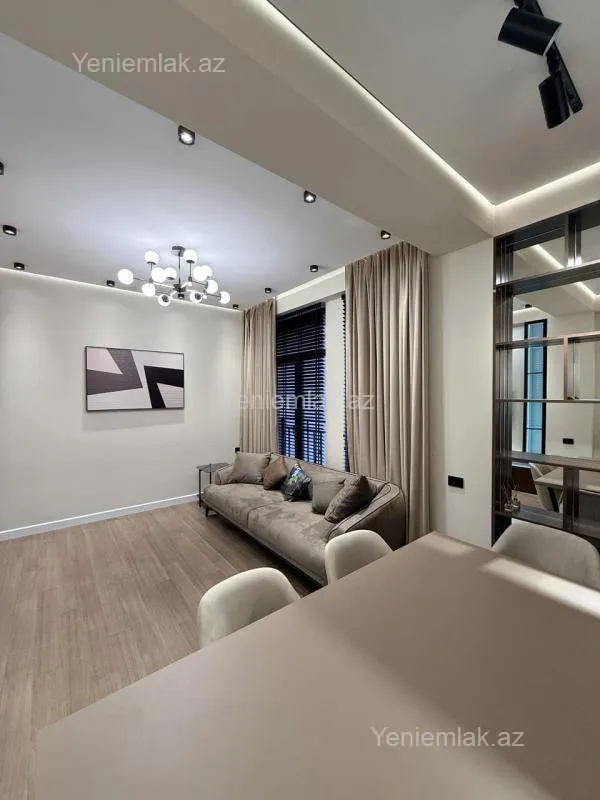 Satılır 2 otaqlı yeni tikili 55 m²