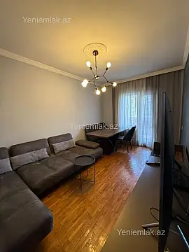 Satılır 3 otaqlı köhnə tikili 85 m²