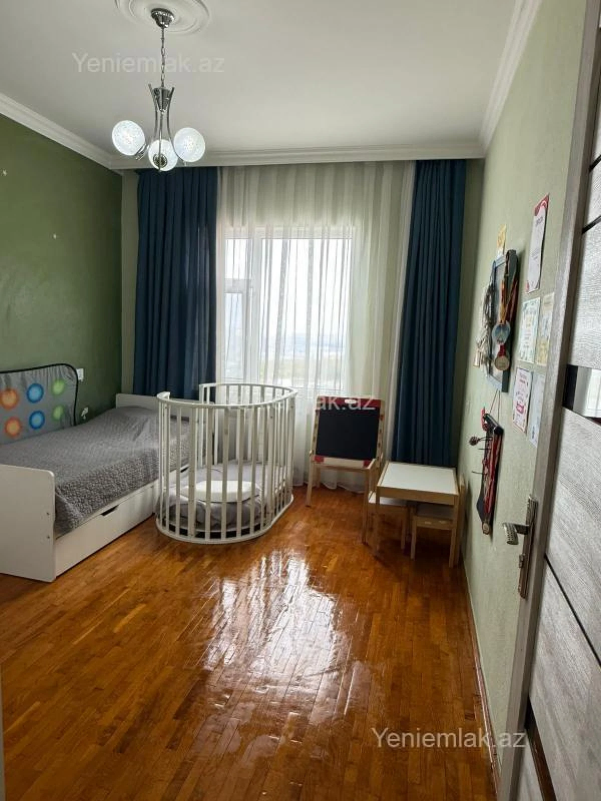 Satılır 3 otaqlı köhnə tikili 85 m²