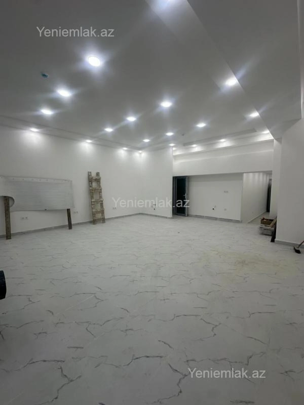 Satılır 1 otaqlı obyekt 65 m²