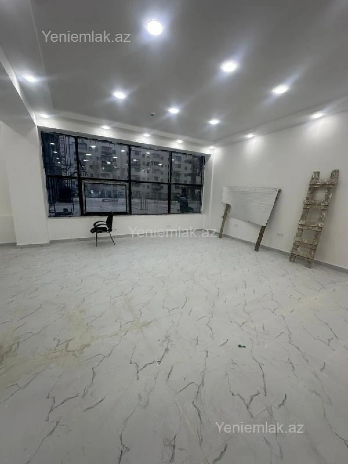 Satılır 1 otaqlı obyekt 65 m²