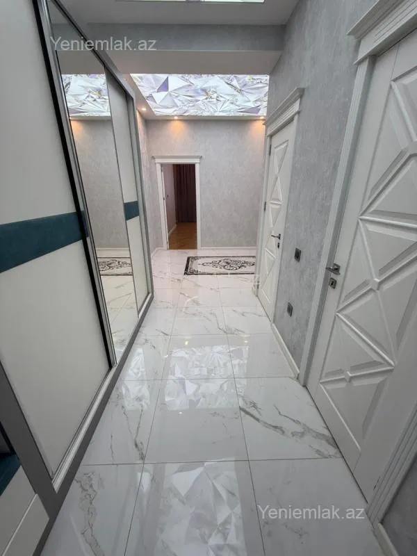 Satılır 3 otaqlı yeni tikili 97 m²