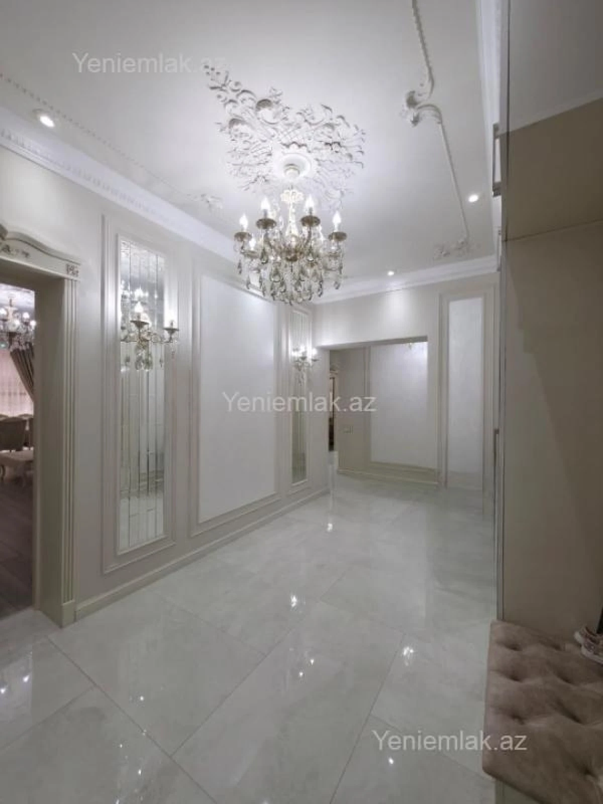 Satılır 3 otaqlı yeni tikili 120 m²