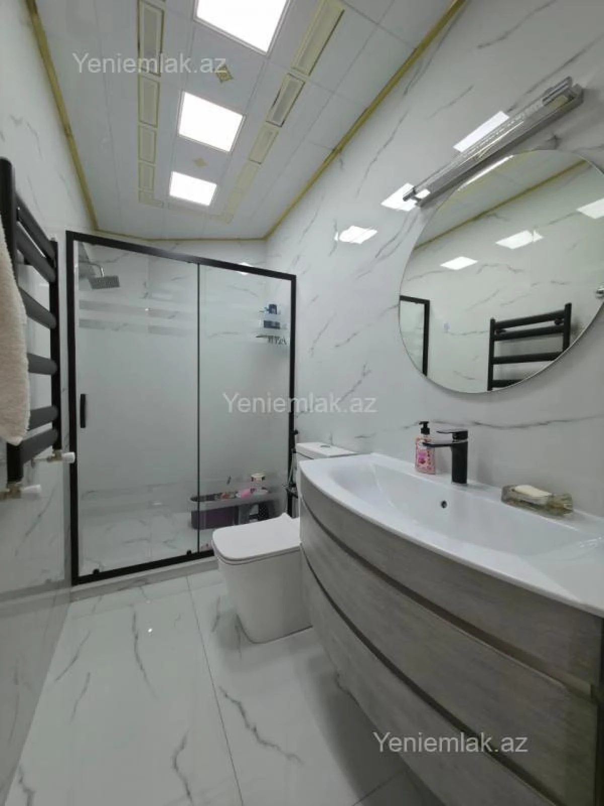 Satılır 3 otaqlı yeni tikili 120 m²