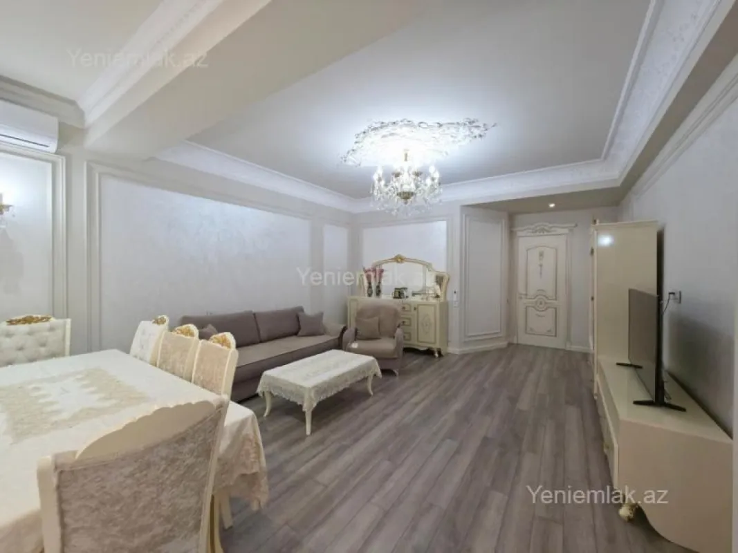 Satılır 3 otaqlı yeni tikili 120 m²