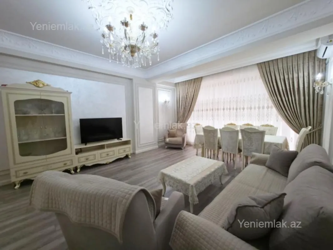 Satılır 3 otaqlı yeni tikili 120 m²