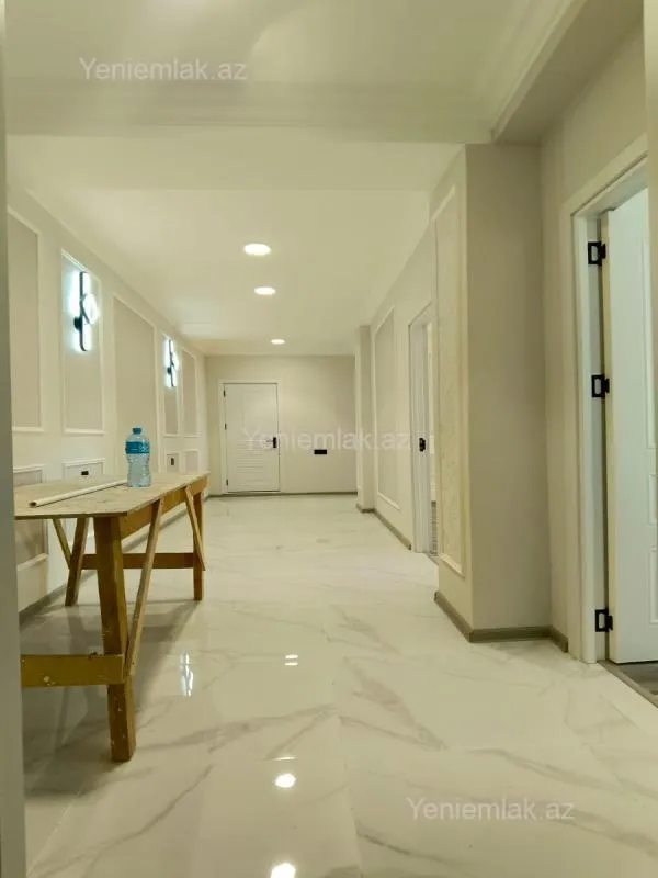 Satılır 3 otaqlı yeni tikili 83 m²