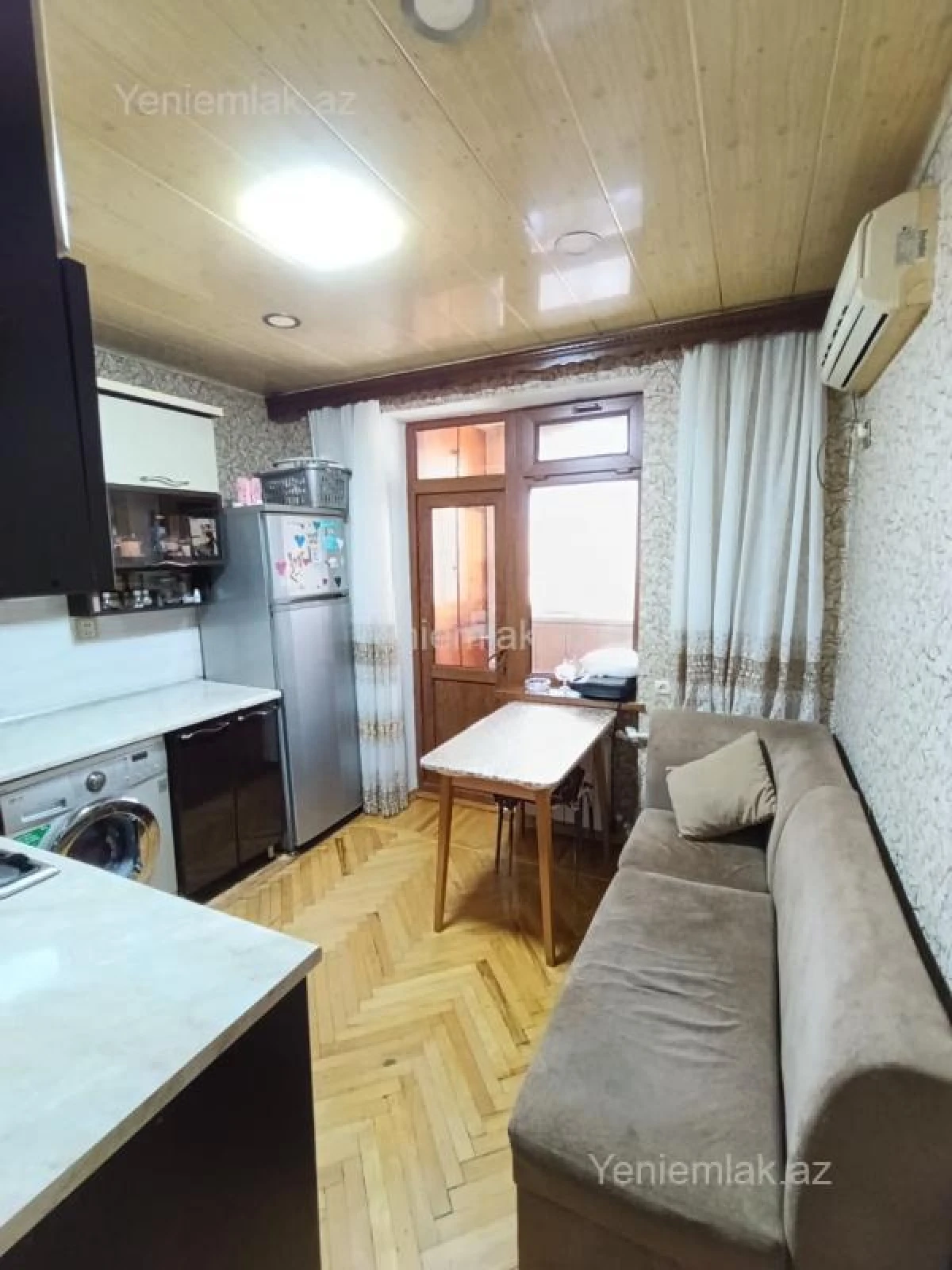 Satılır 3 otaqlı köhnə tikili 80 m²