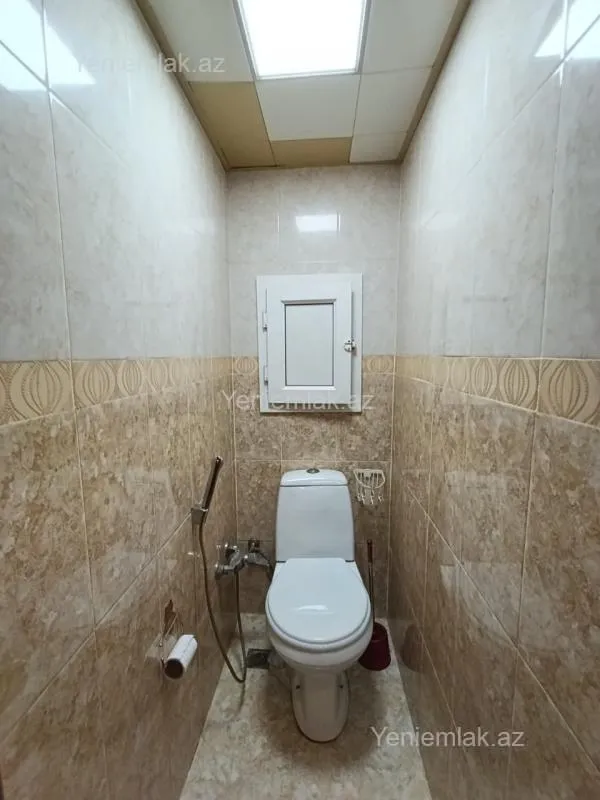 Satılır 3 otaqlı köhnə tikili 80 m²