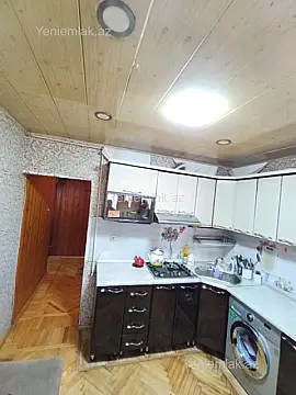 Satılır 3 otaqlı köhnə tikili 80 m²