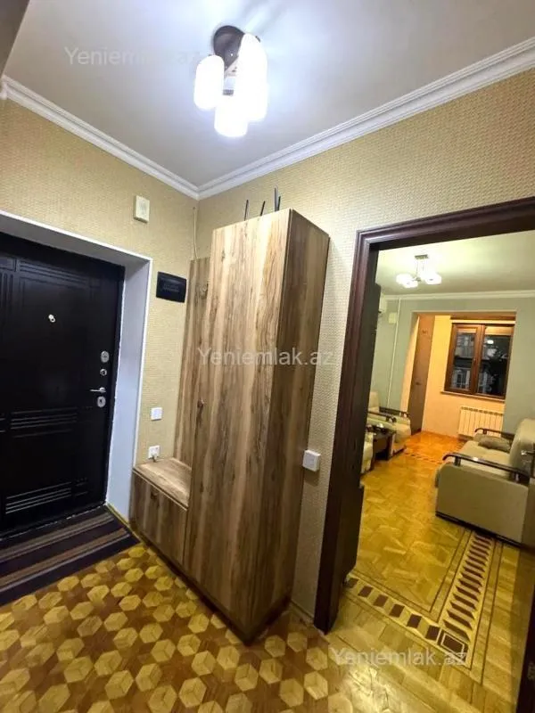 Satılır 3 otaqlı köhnə tikili 65 m²