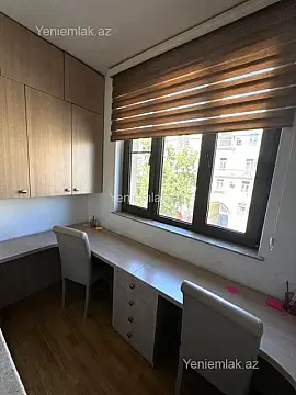 Satılır 3 otaqlı köhnə tikili 65 m²
