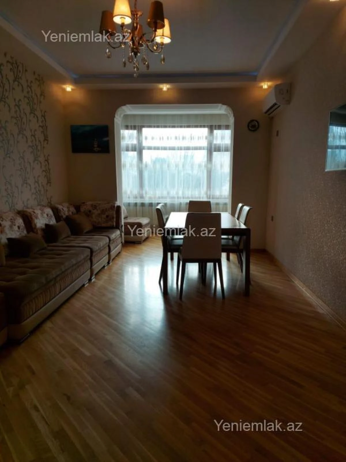 Satılır 2 otaqlı köhnə tikili 65 m²