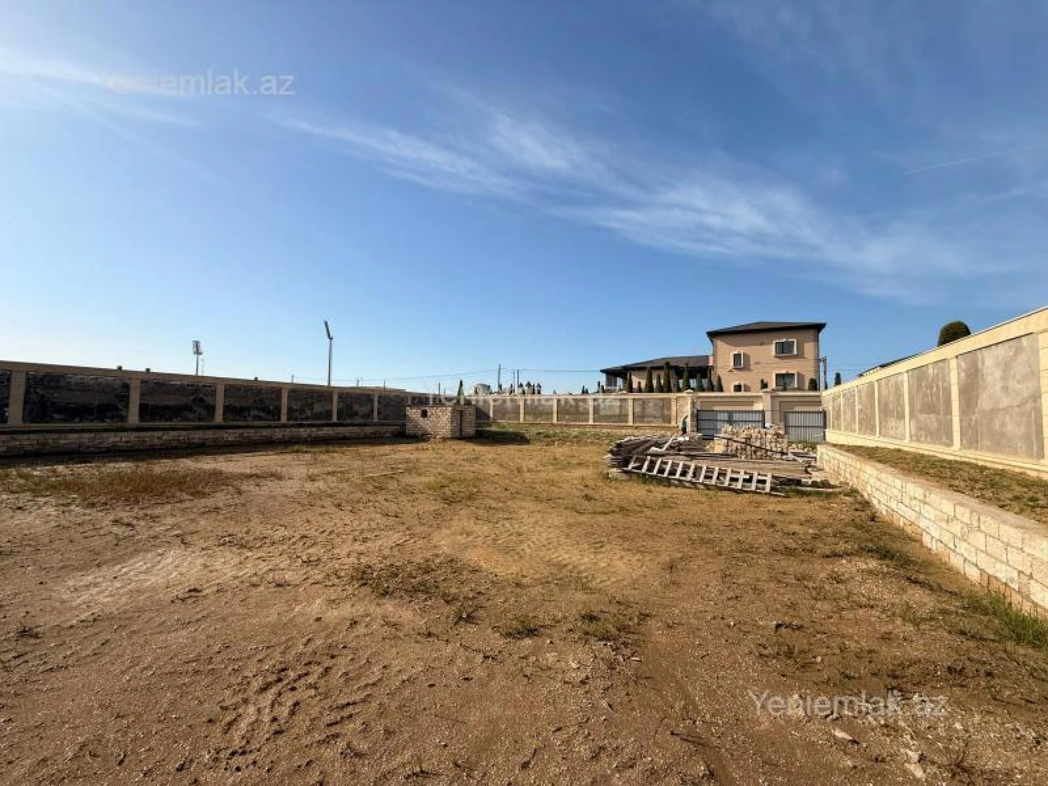 Satılır torpaq sahəsi