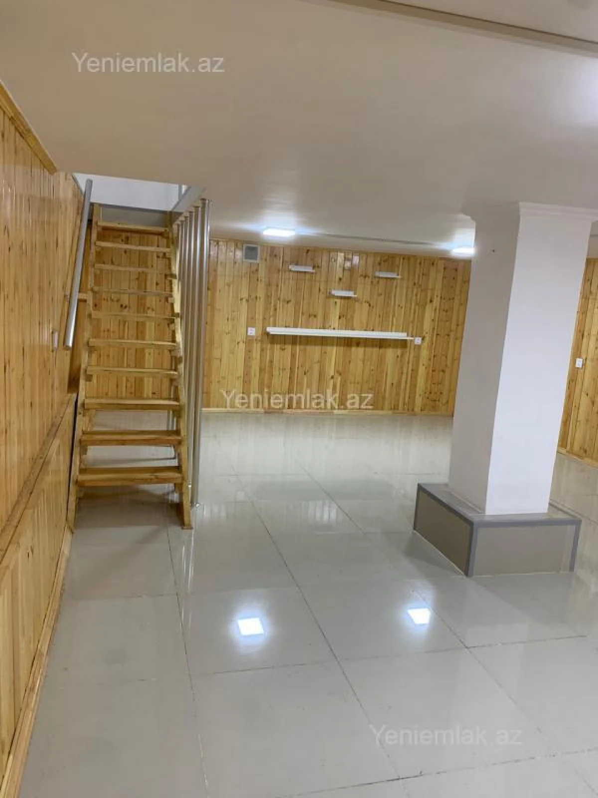 Satılır 3 otaqlı köhnə tikili 90 m²