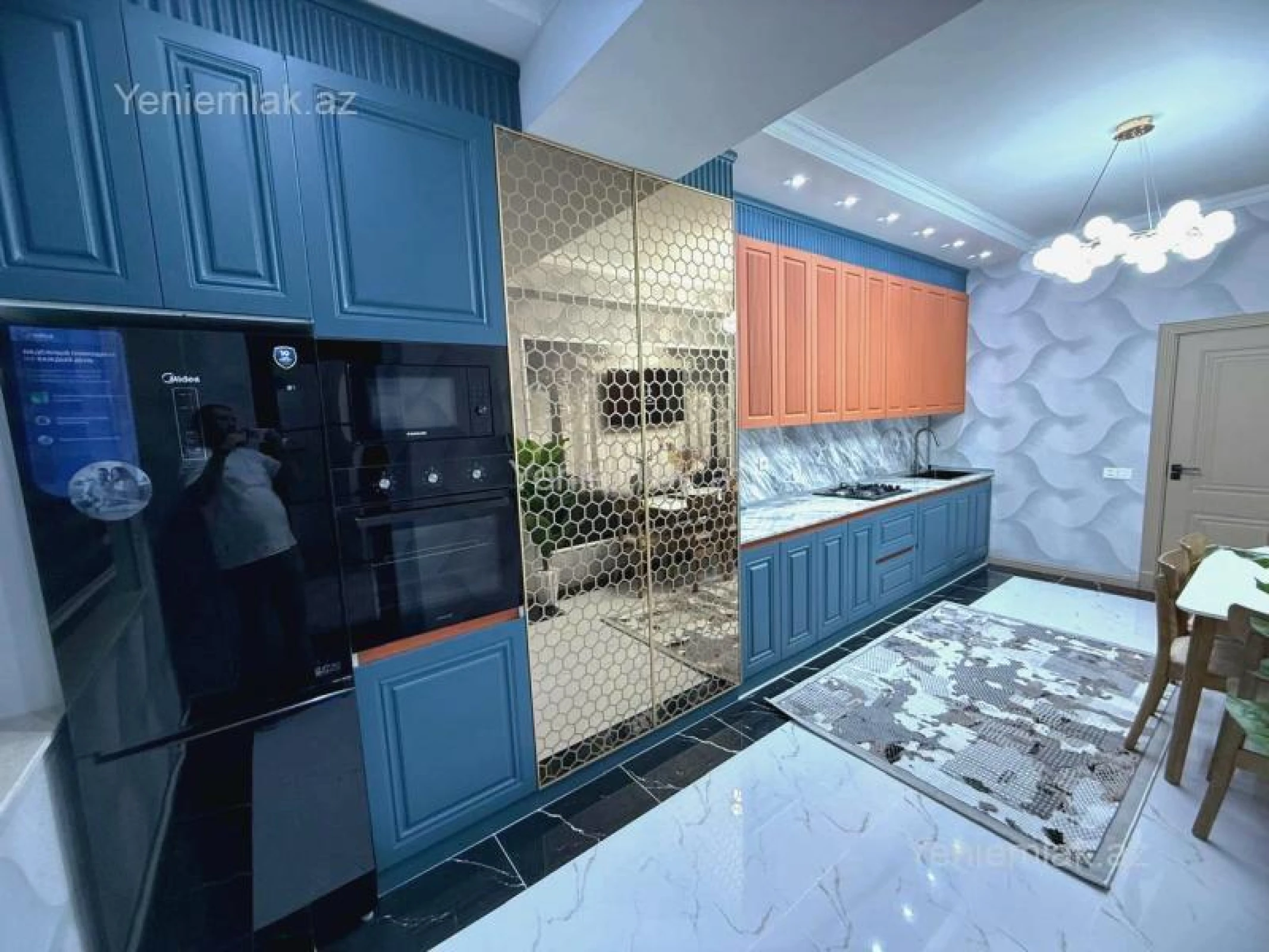 Satılır 3 otaqlı yeni tikili 127 m²