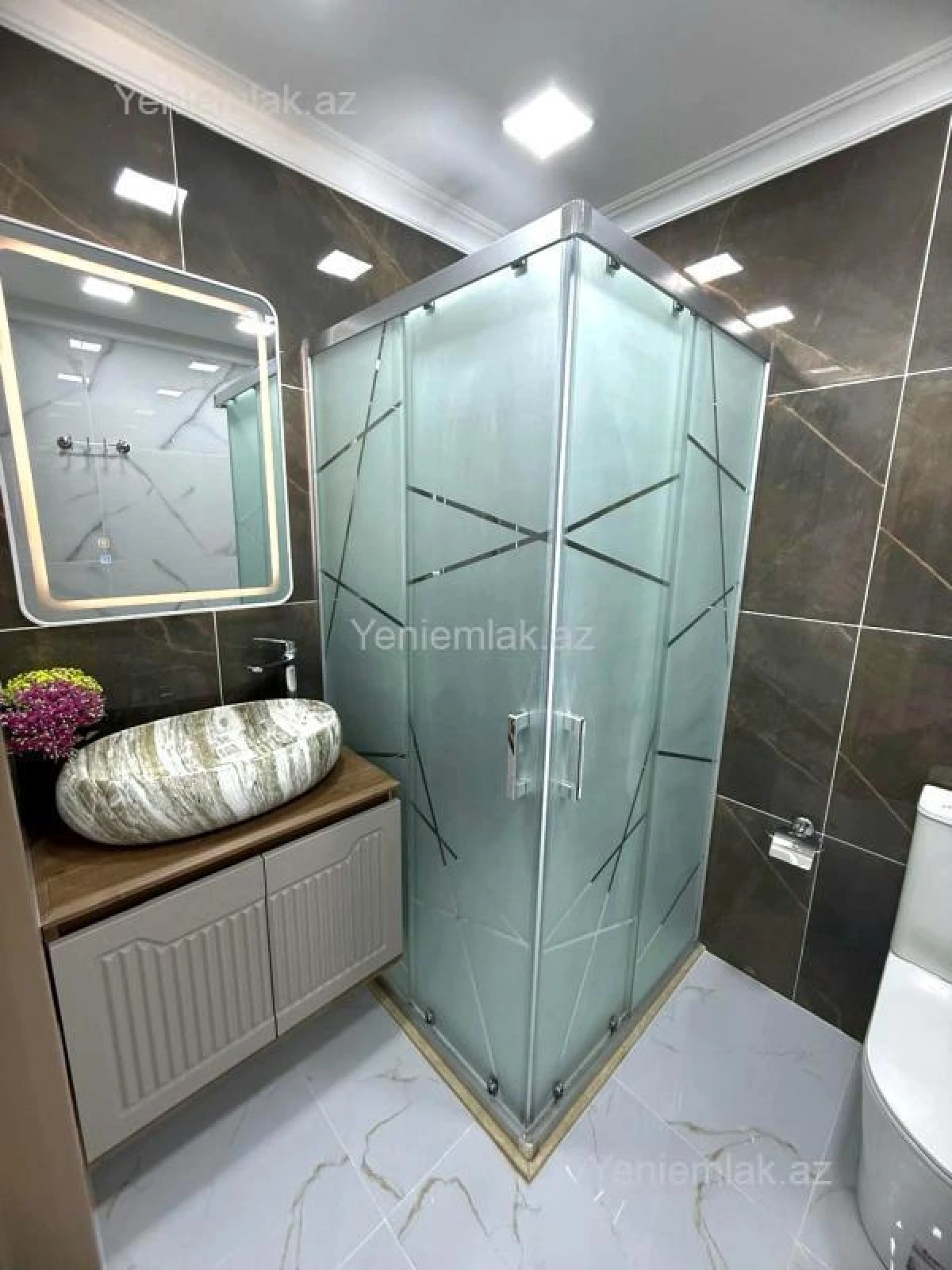 Satılır 3 otaqlı yeni tikili 127 m²