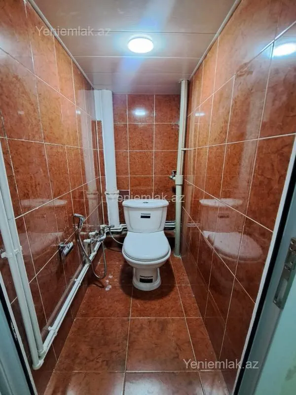 Satılır 3 otaqlı köhnə tikili 80 m²