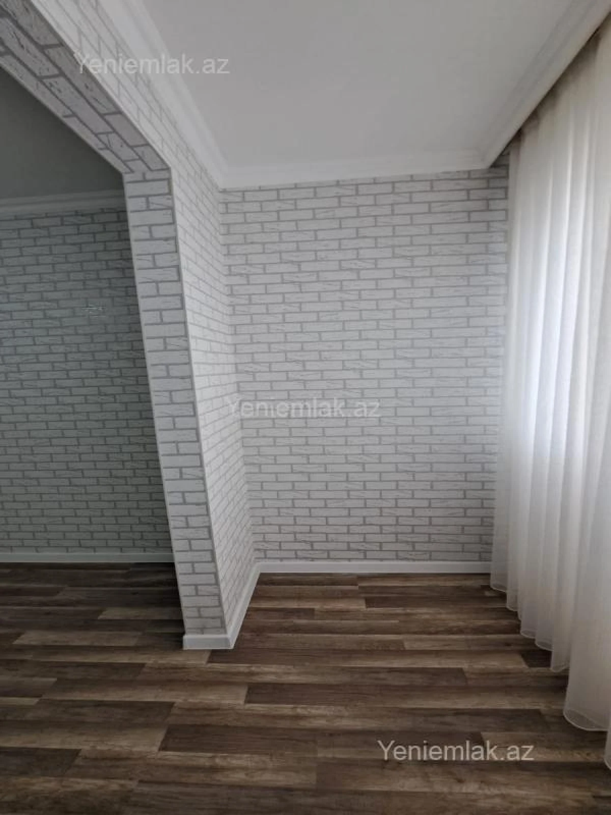 Satılır 3 otaqlı köhnə tikili 80 m²